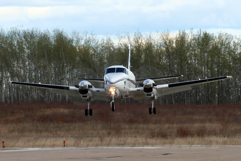 Opa-locka Beechcraft King Air 100 Charter