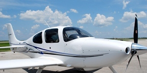 Opa-locka Cirrus SR22 Charter