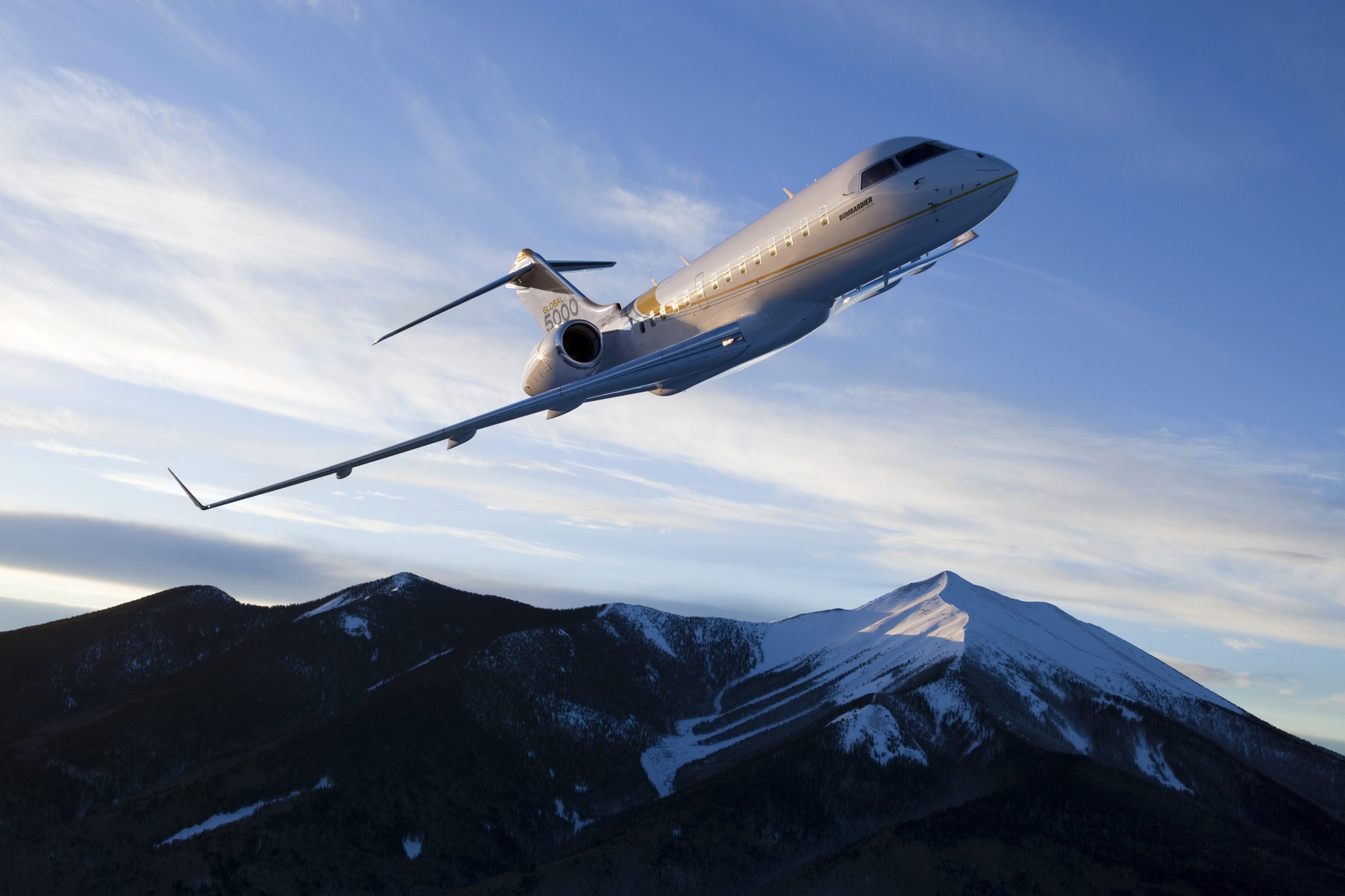 Bombardier Global 5000 long range jet for Opa-locka charter